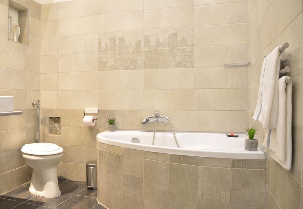 Friendly Apartment In Center Budapeşte Dış mekan fotoğraf
